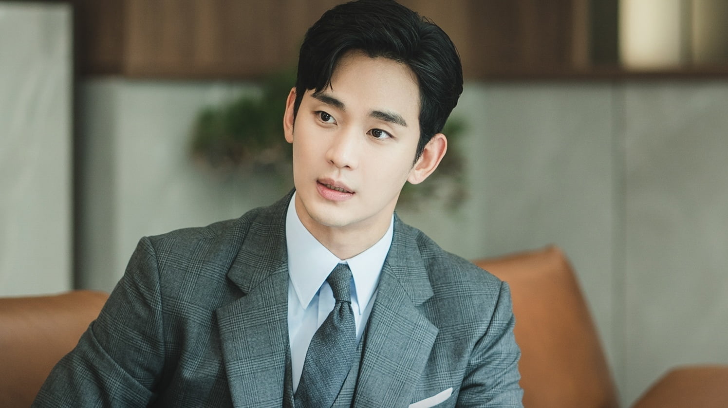 Kim Soo Hyun được trả 12,8 tỷ won để đóng ‘Nữ hoàng nước mắt’?