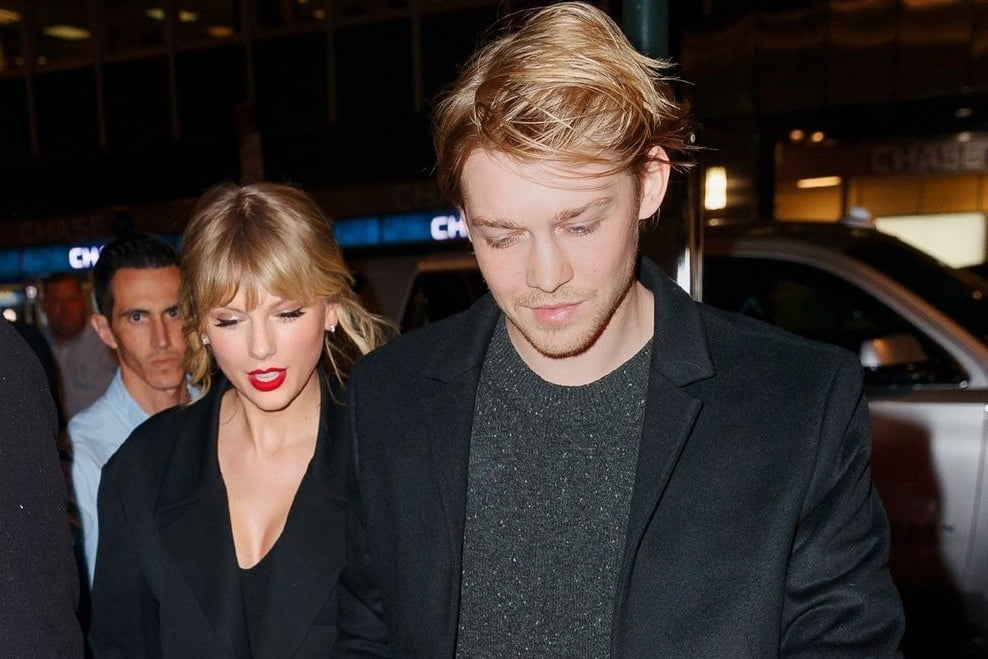 Phản ứng của Joe Alwyn khi bị Taylor Swift ‘kể tội’