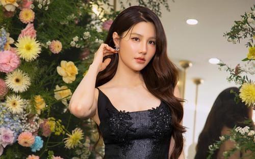 Diễm My 9X khoe tổ ấm viên mãn sau khi sinh con đầu lòng