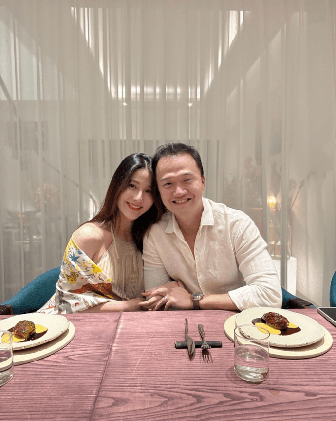Diễm My 9X nói may mắn vì được ông xã và gia đình nhà chồng hỗ trợ, giúp đỡ trong quãng thời gian qua.