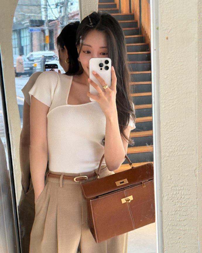4 mẫu áo