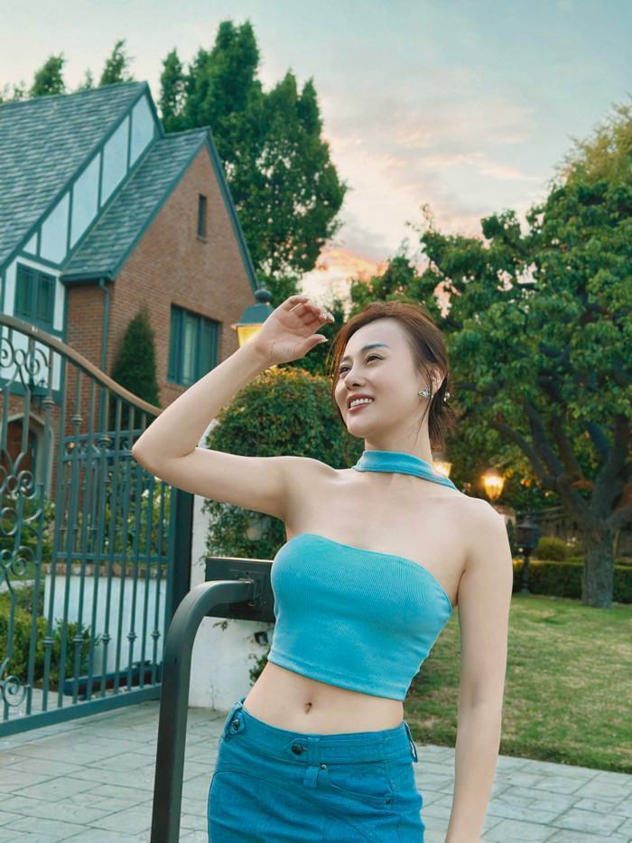 Phương Oanh dành thời gian vun vén tổ ấm sau khi kết hôn với Shark Bình. (Ảnh: FBNV)