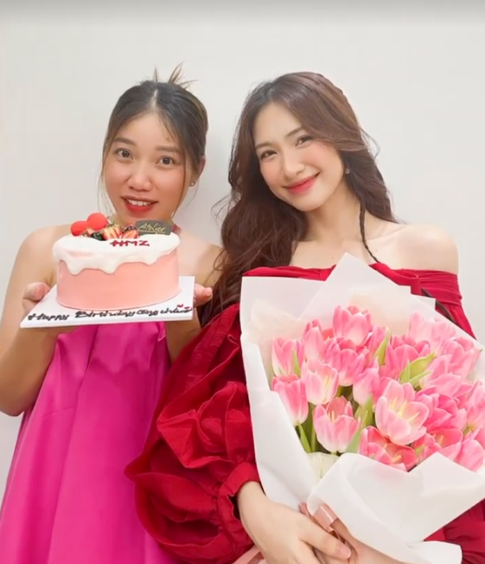 Cách Hoà Minzy đối đãi, quan tâm trợ lý khiến khán giả ngưỡng mộ.