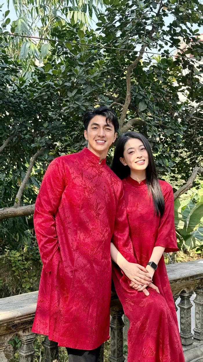 Bình An và Phương Nga có khoảng thời gian hẹn hò kín tiếng trước khi tiến tới hôn nhân. (Ảnh: FBNV)
