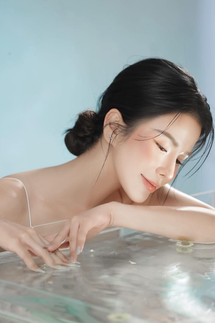 Diệp Lâm Anh được nhận xét ngày càng mặn mà, quyến rũ sau ly hôn. (Ảnh FBNV)