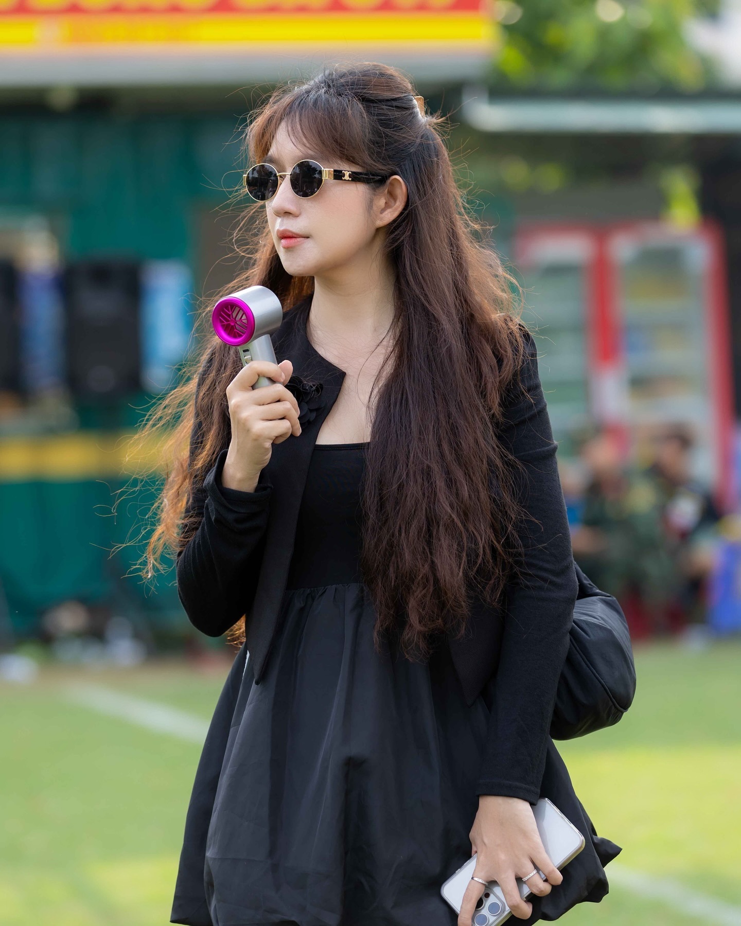 Đọ gu thời trang của 2 bà xã đạo diễn nổi tiếng Minh Hà và Đinh Ngọc Diệp - 4