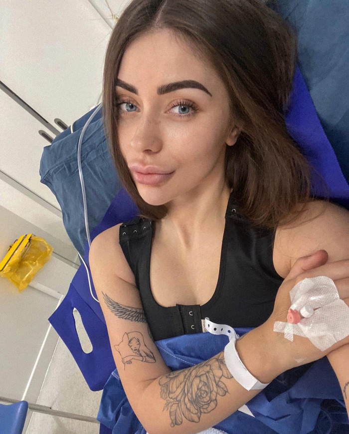 Danielle Mansutti trong tình trạng đau đớn