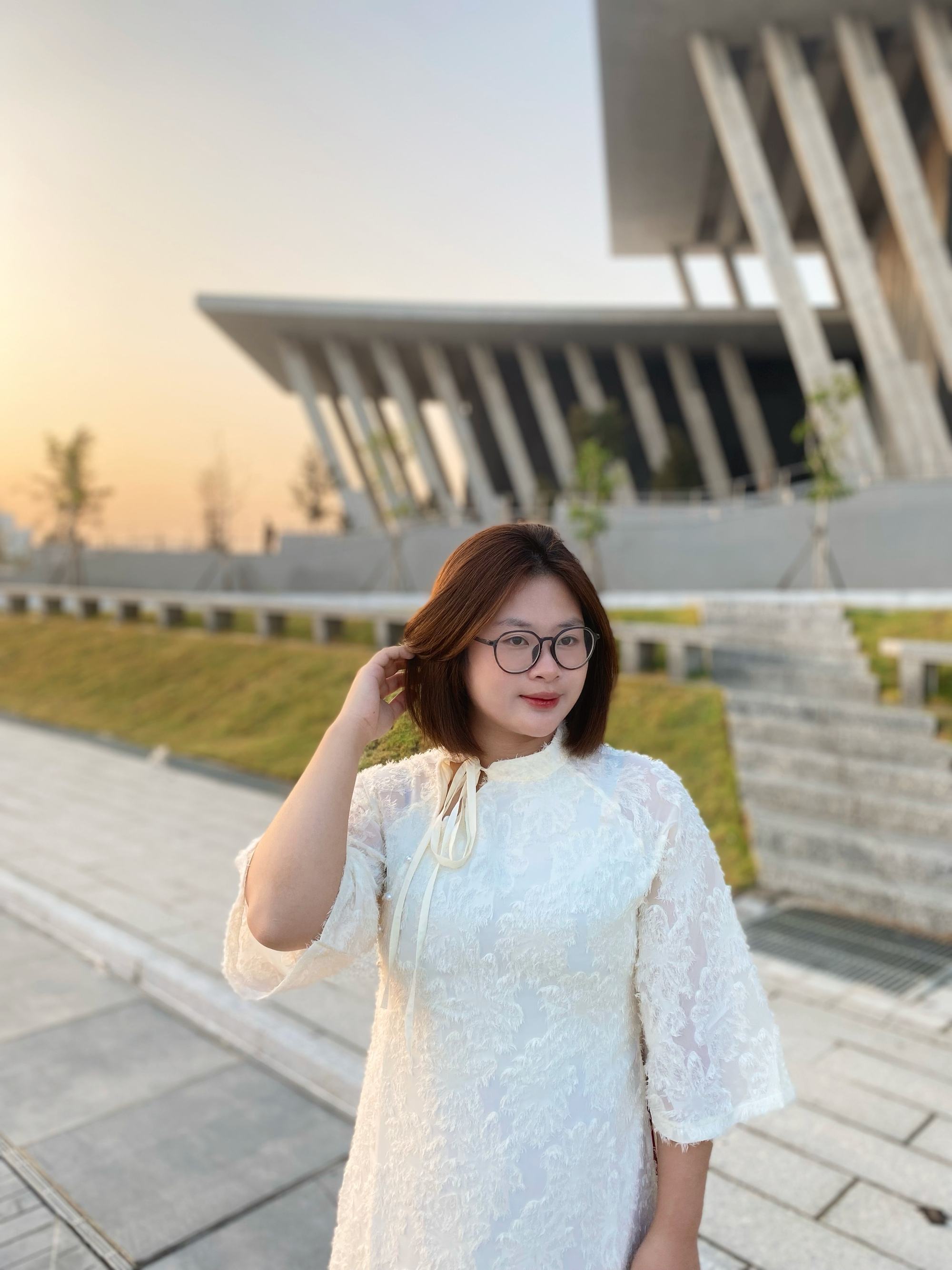 Diệu Linh trong giờ học tiếng Trung