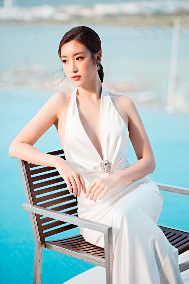 Đỗ Mỹ Linh chỉ chi khoảng 20 - 30 triệu đồng để thi Hoa hậu Việt Nam.