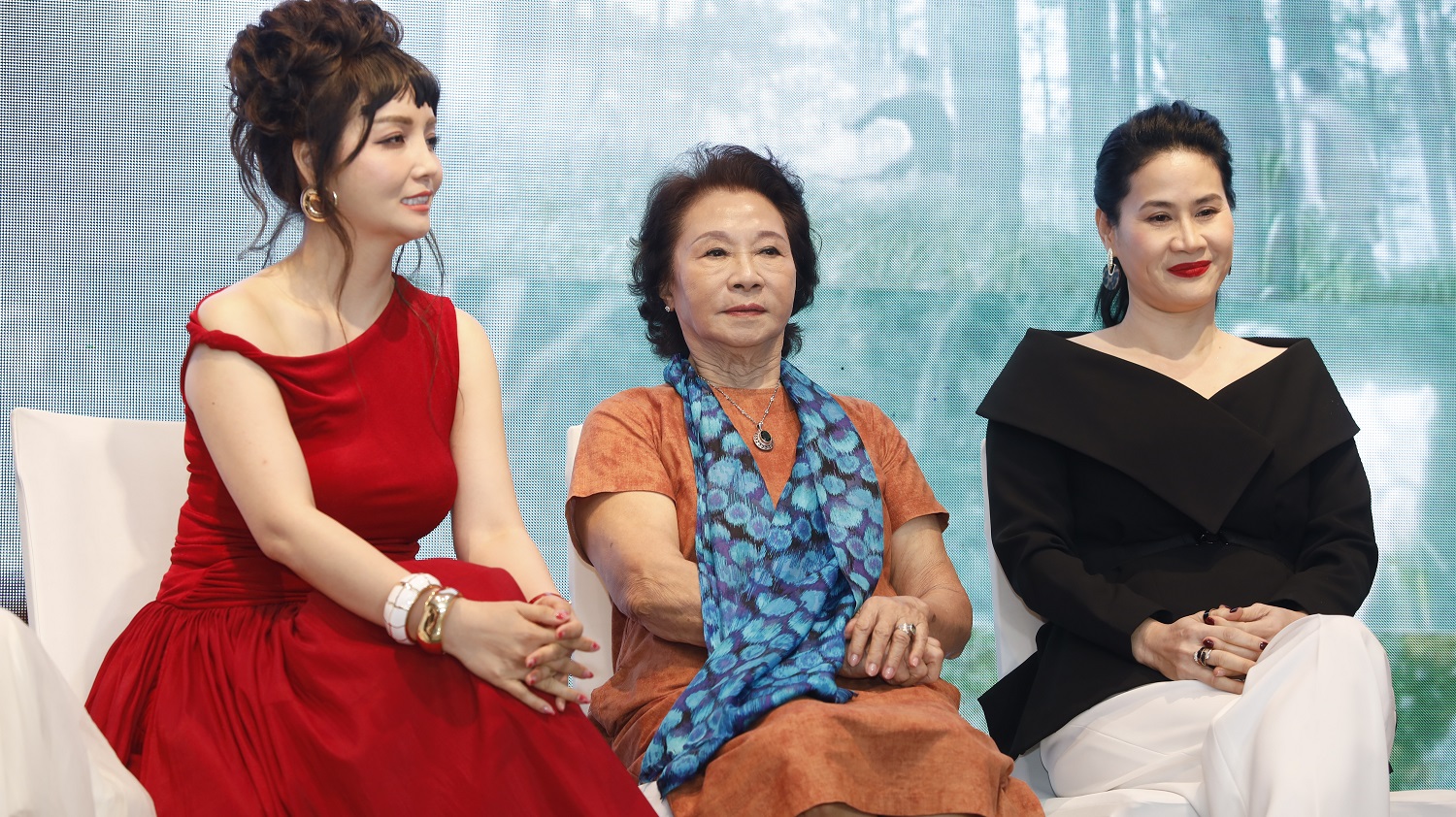 Mai Thu Huyền: “Đấy là tin mà tôi sốc nhất... Tôi bảo, anh Phương ơi, anh ác quá” - Ảnh 3.