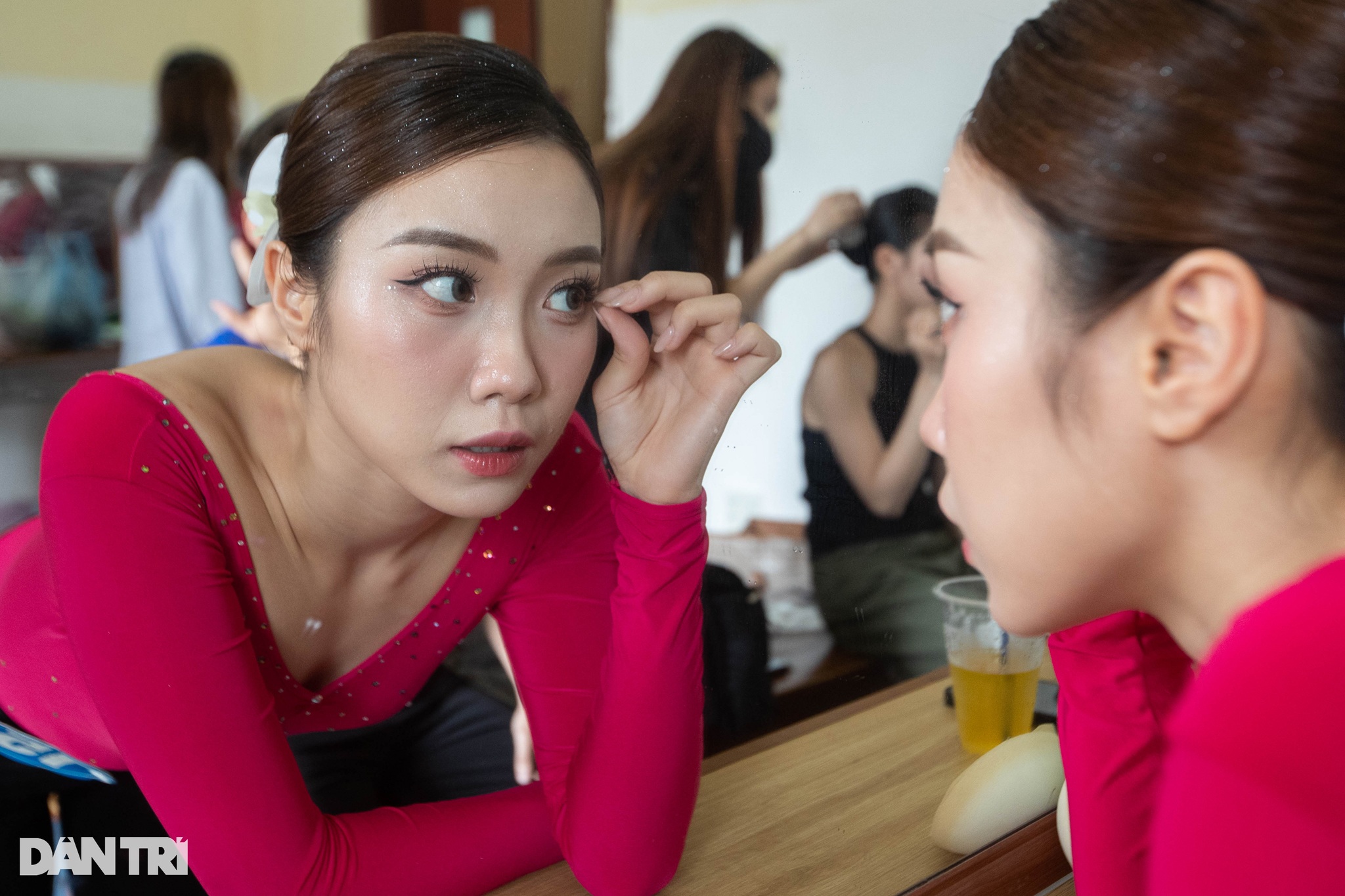 Ngắm nữ sinh trường múa trên sân khấu biểu diễn tốt nghiệp - 2