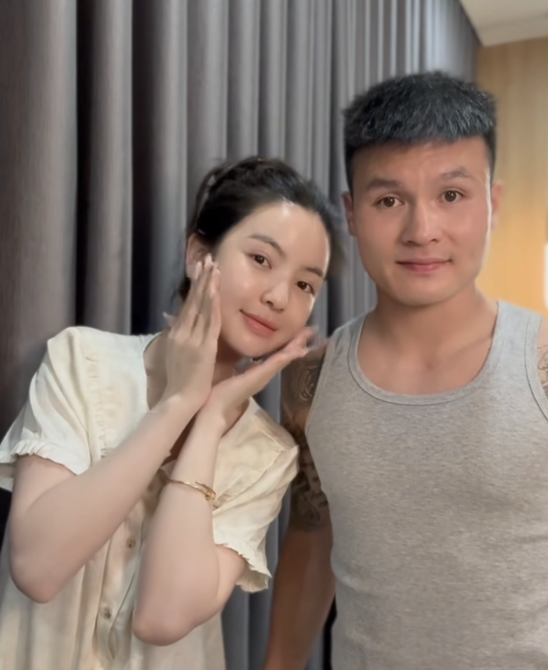 Không còn ngoài cuộc, Quang Hải trực tiếp ra mặt hỗ trợ Chu Thanh Huyền sau loạt lùm xùm kinh doanh- Ảnh 4.