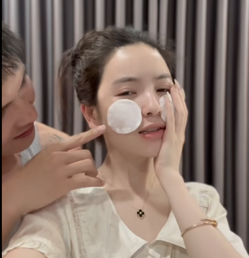 Không còn ngoài cuộc, Quang Hải trực tiếp ra mặt hỗ trợ Chu Thanh Huyền sau loạt lùm xùm kinh doanh- Ảnh 3.