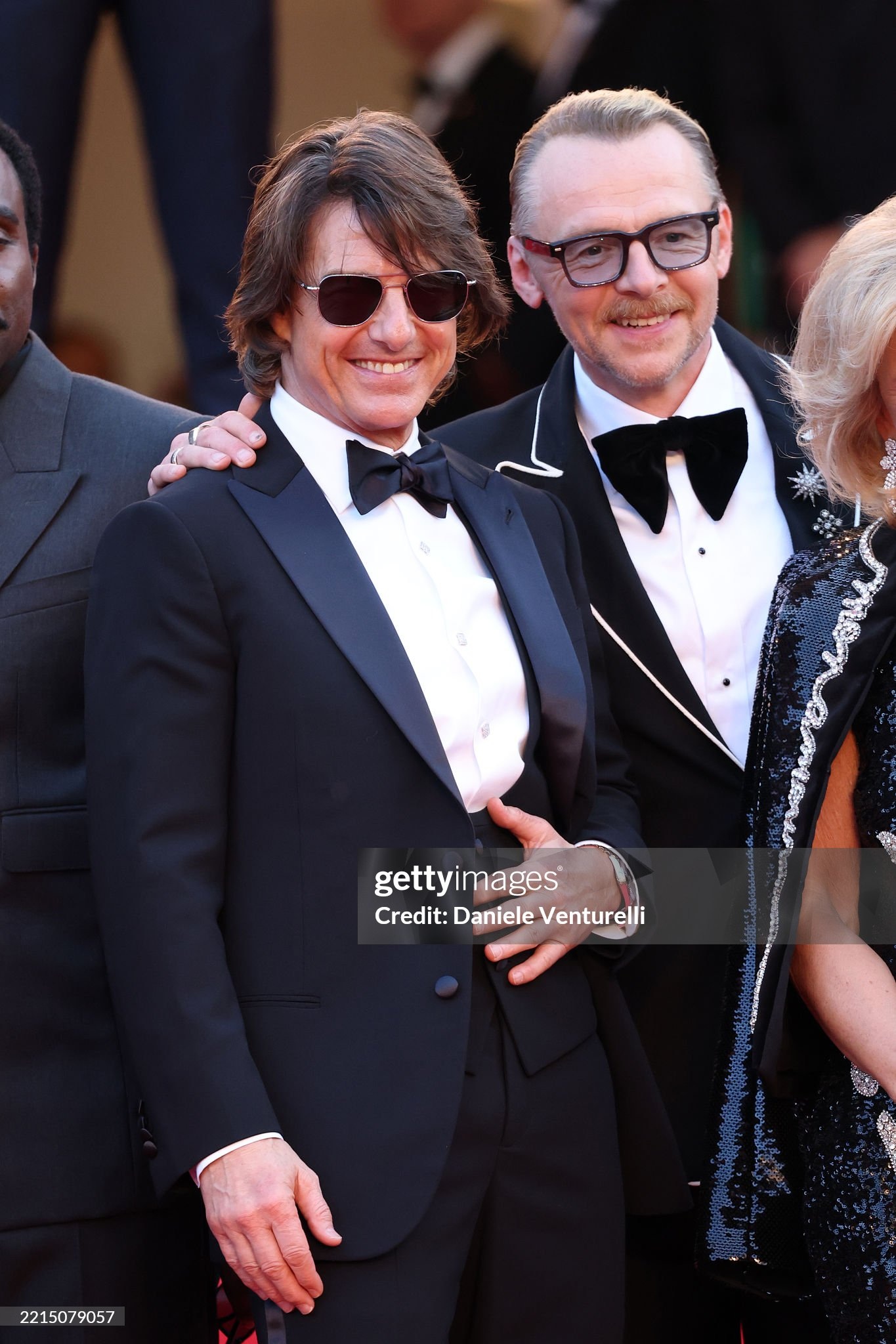 Tom Cruise phong độ trên thảm đỏ Cannes