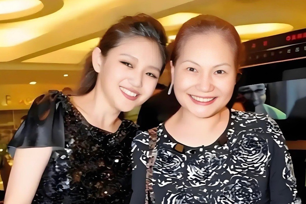 Từ Hy Viên và mẹ