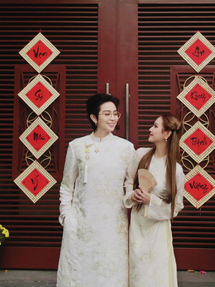 Gil Lê và Xoài Non đang tận hưởng mối quan hệ ngọt ngào.