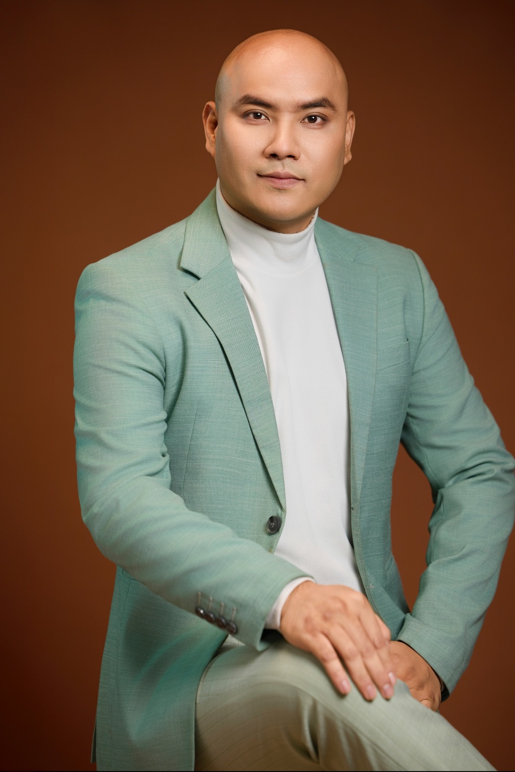 Ca sĩ, nhạc sĩ A Tuân