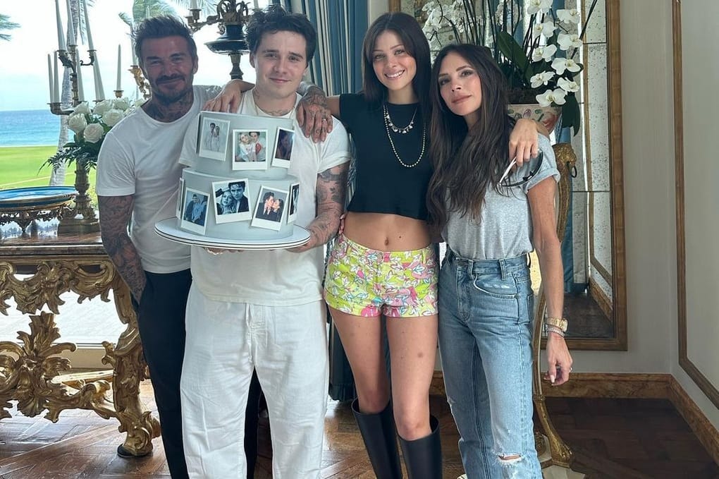 Vợ chồng Brooklyn Beckham mâu thuẫn với cha mẹ