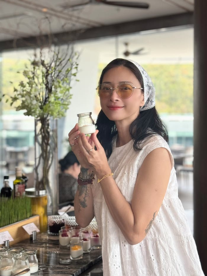Ngô Thanh Vân hiện đang ở tháng thứ 6 của thai kỳ, sức khoẻ ổn định.