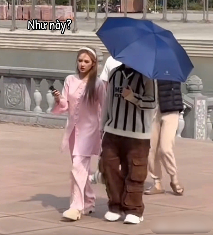 Gil Lê từng gây tranh cãi khi được cho là có hành động kém ga lăng với Xoài Non.